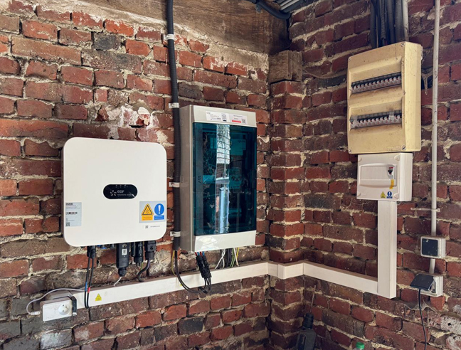 Installation photovoltaïque sur toiture de maison